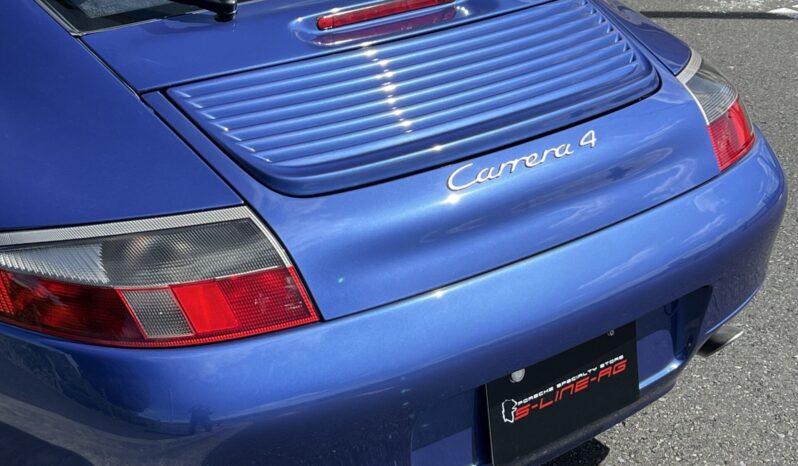 porsche 911 Carrera 4 full