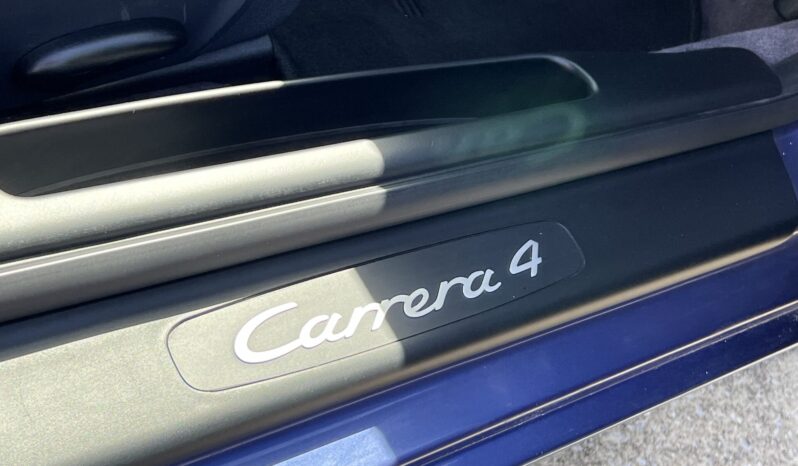 porsche 911 Carrera 4 full