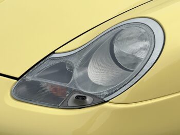 996.1 CARRERA　