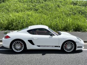 987.2 CAYMAN R